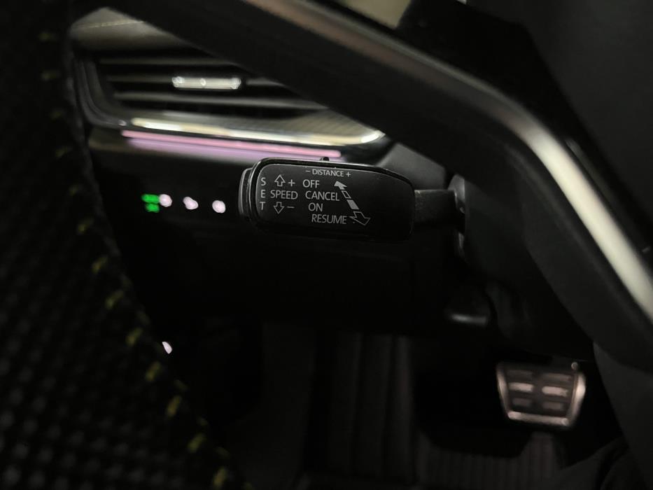 SKODA Enyaq 2024
