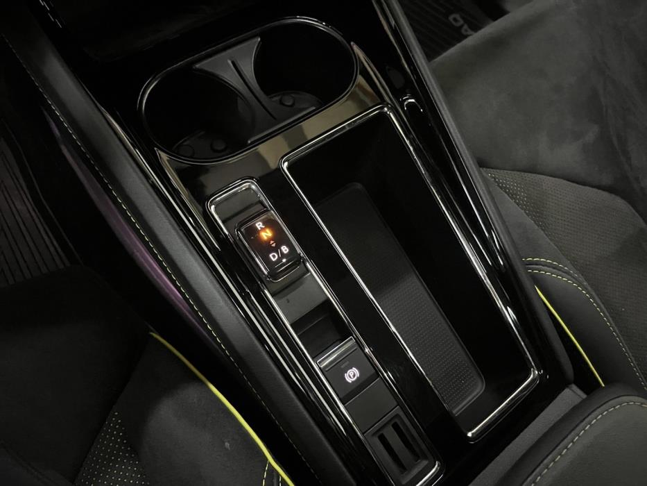 SKODA Enyaq 2024