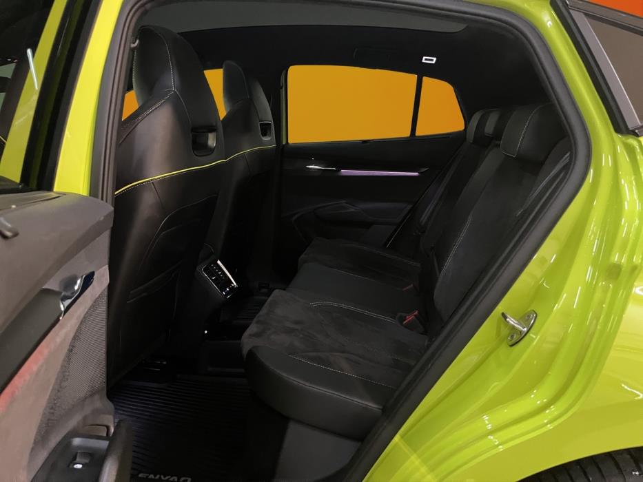 SKODA Enyaq 2024