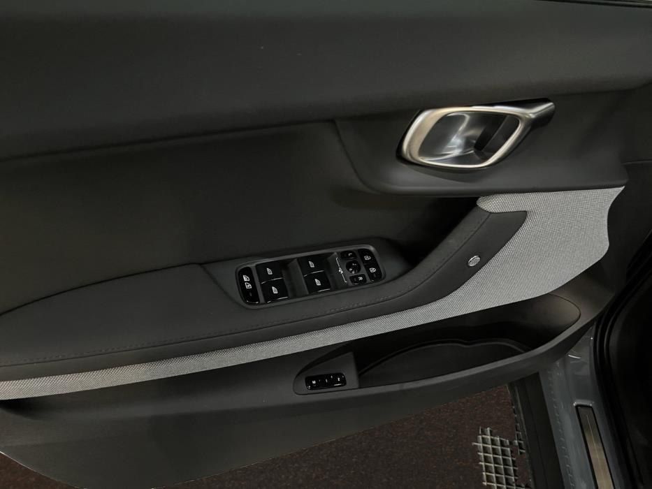 POLESTAR 2 2021
