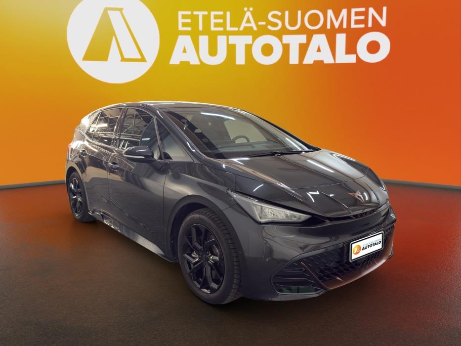 CUPRA Born 2023
