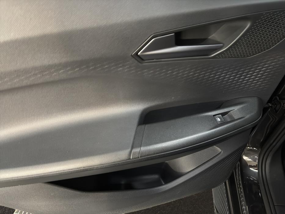 CUPRA Born 2023