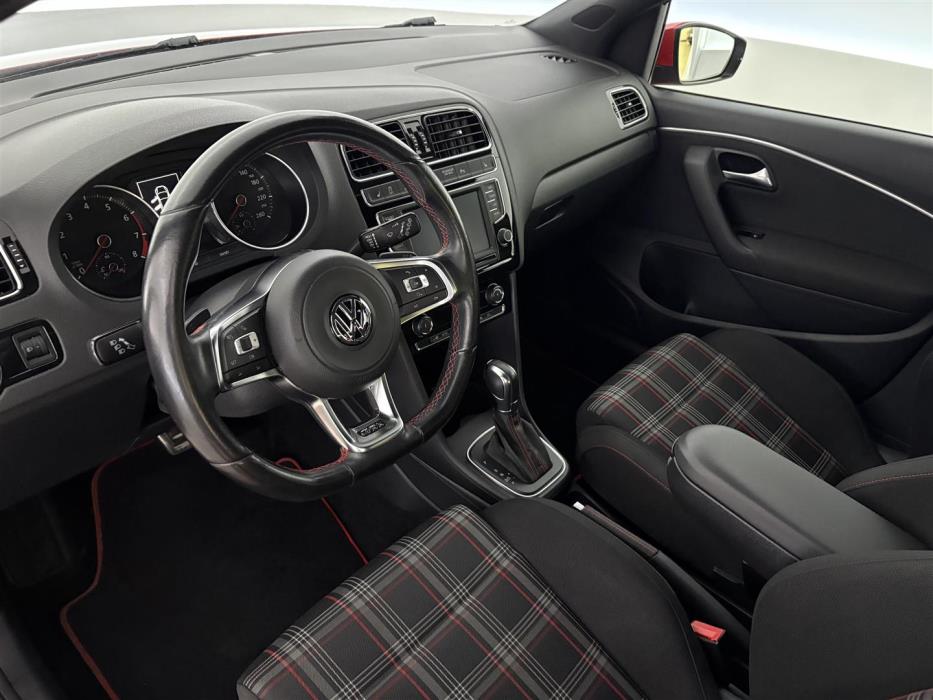 Volkswagen Polo 2015