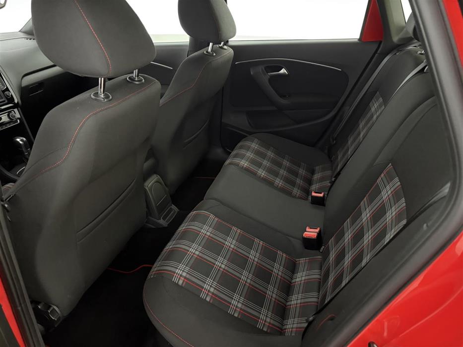 Volkswagen Polo 2015