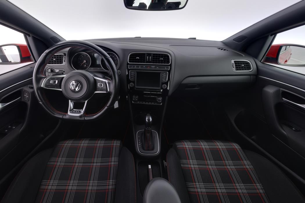 Volkswagen Polo 2015