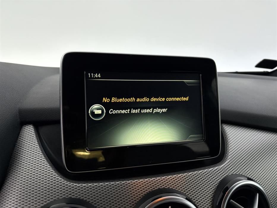 MERCEDES-BENZ B 2015