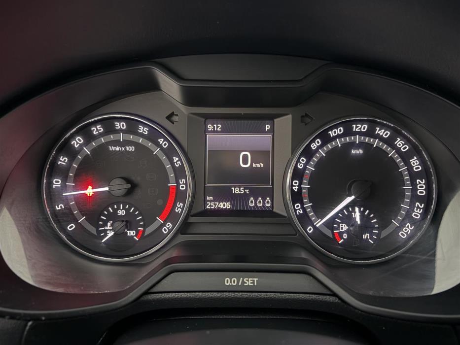 SKODA Octavia 2015