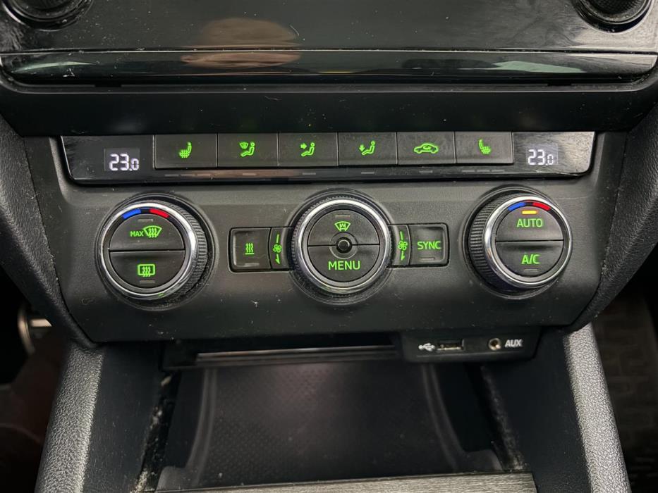 SKODA Octavia 2015