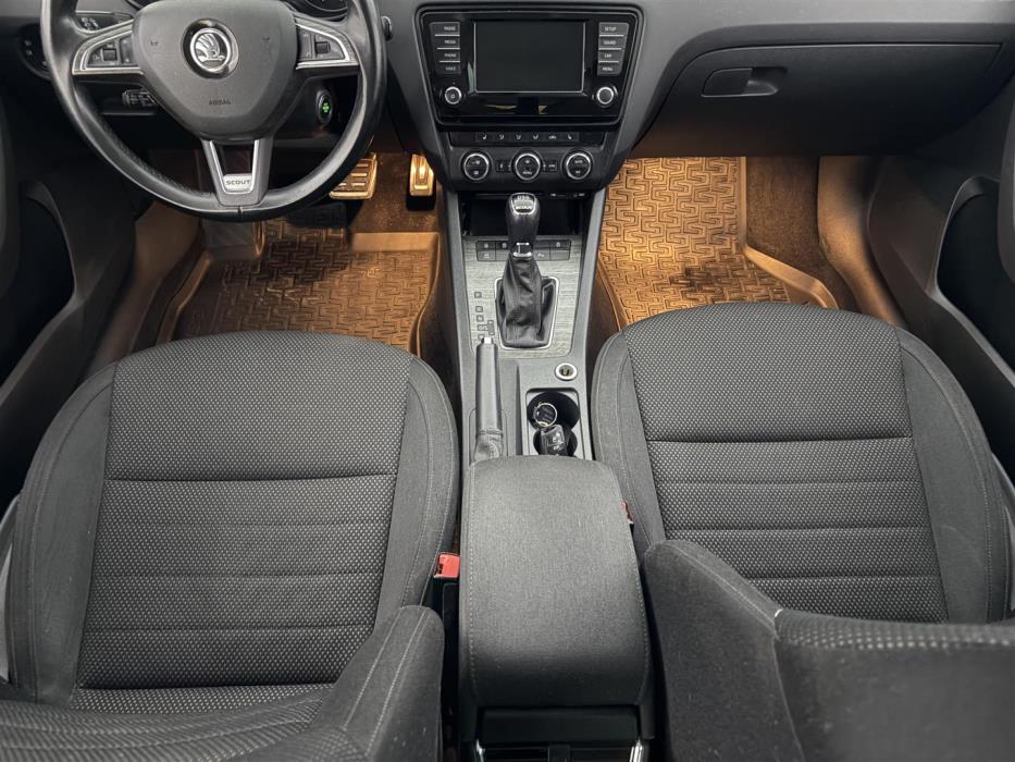 SKODA Octavia 2015