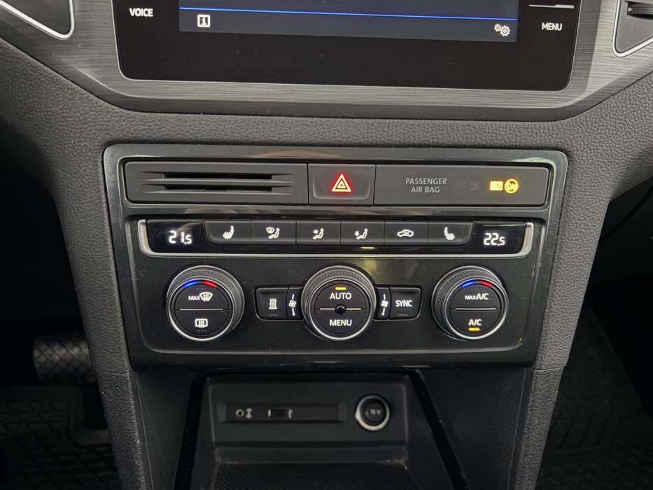 VOLKSWAGEN Golf Sportsvan 2018