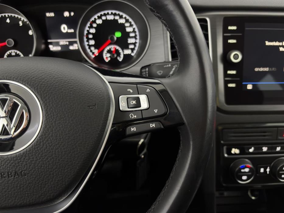 VOLKSWAGEN Golf Sportsvan 2018