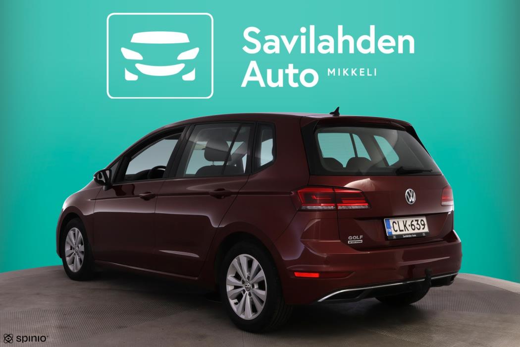 VOLKSWAGEN Golf Sportsvan 2018