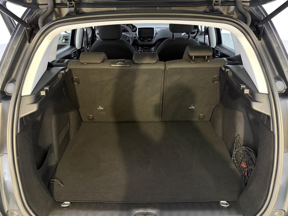 PEUGEOT 2008 2019