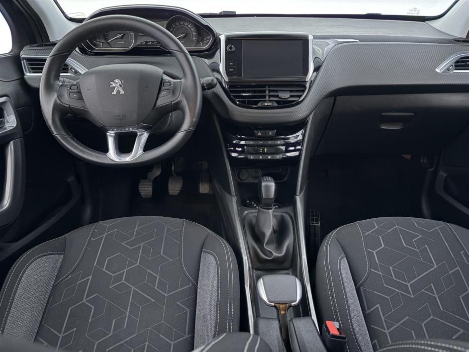 PEUGEOT 2008 2019