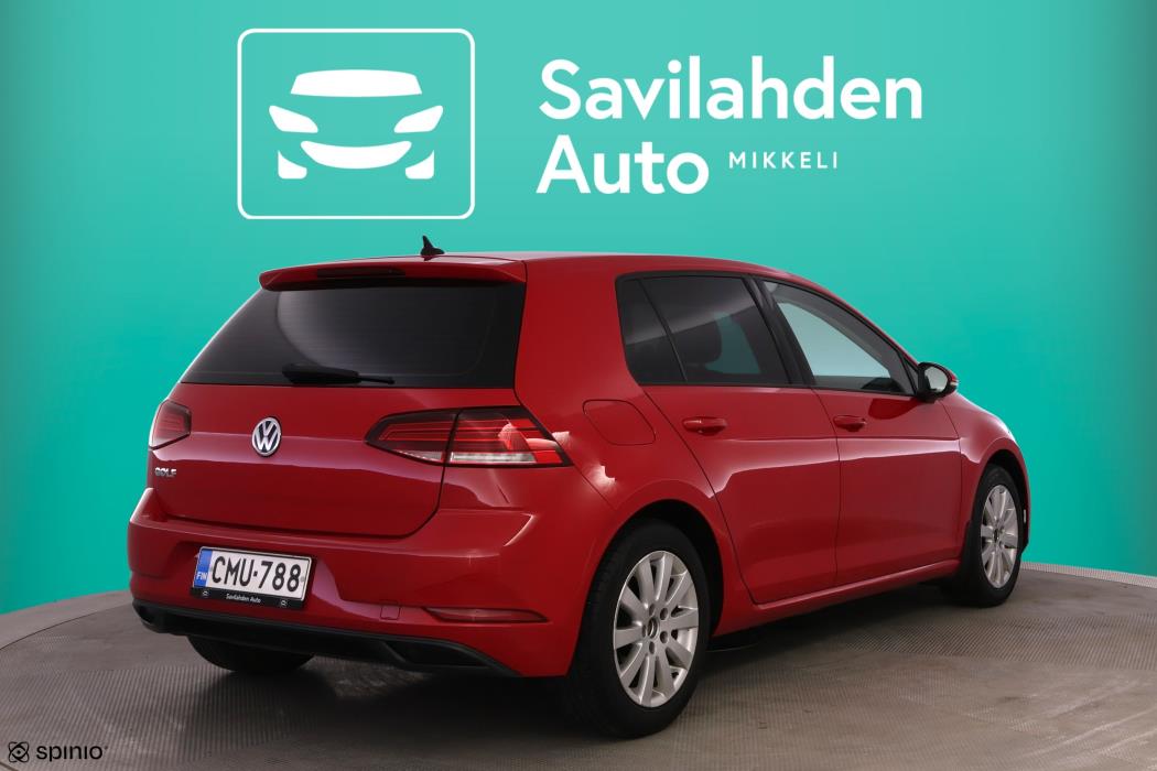 VOLKSWAGEN Golf 2019