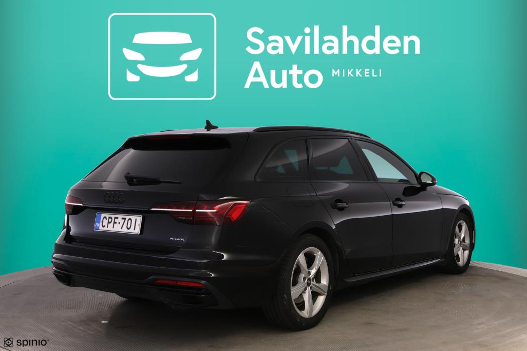 AUDI A4 2021