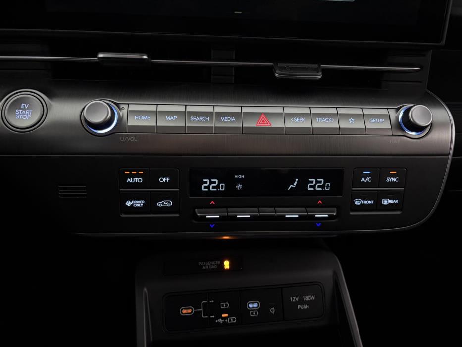 Hyundai KONA Electric 2026