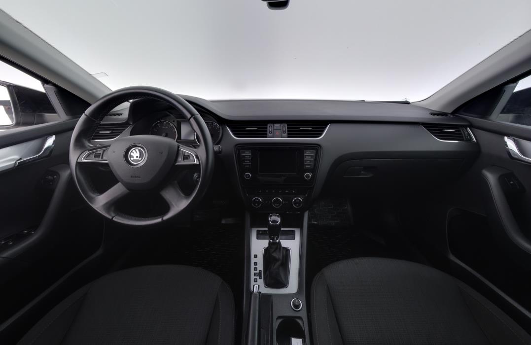 SKODA Octavia 2015