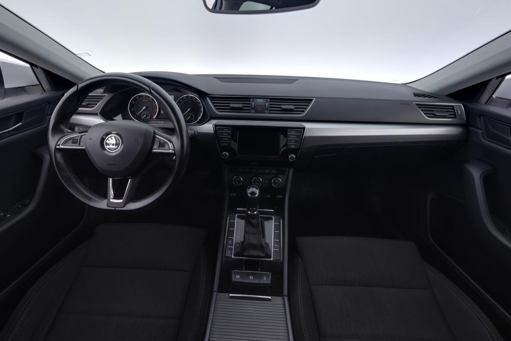 SKODA Superb 2015