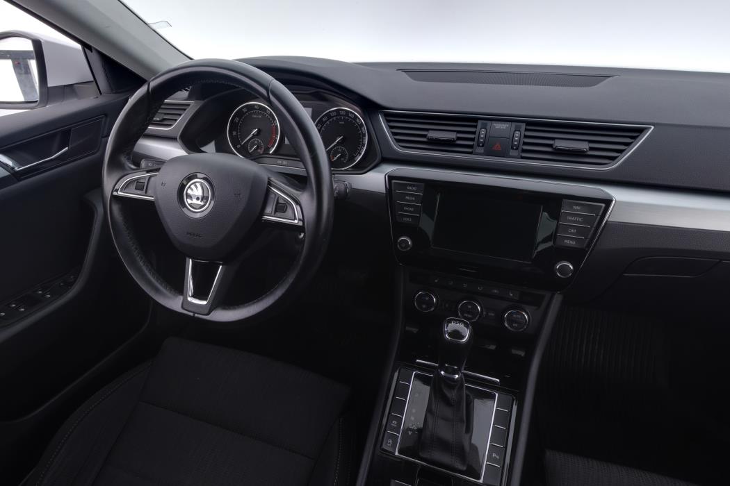 SKODA Superb 2015