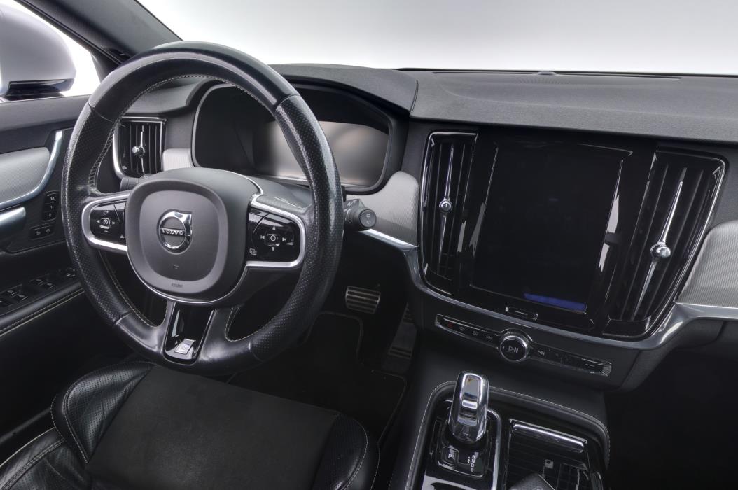 Volvo V90 2017
