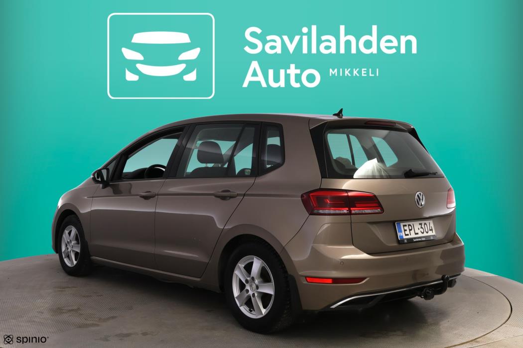 VOLKSWAGEN Golf Sportsvan 2018