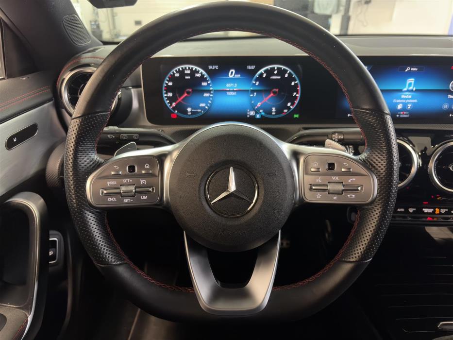 MERCEDES-BENZ CLA 2020