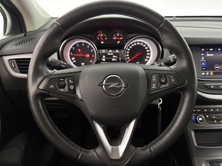 OPEL Astra 2020