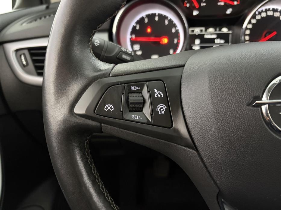 OPEL Astra 2020