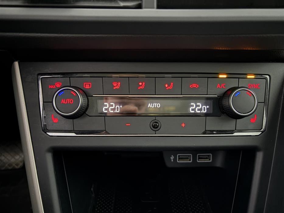 VOLKSWAGEN Polo 2020