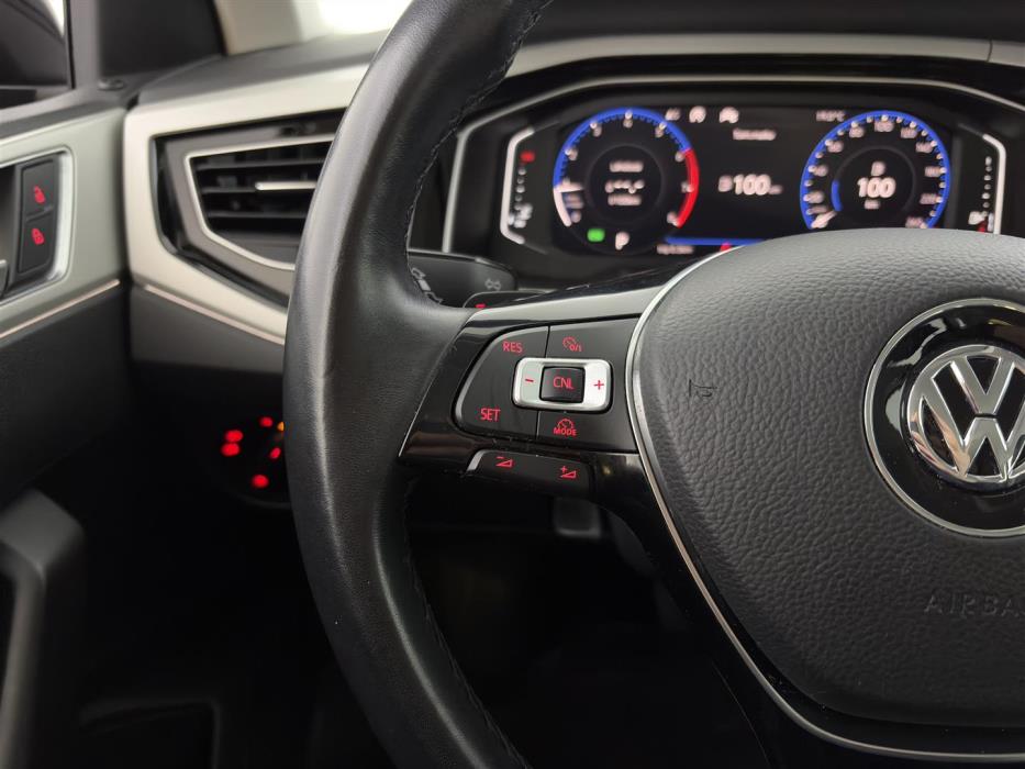 VOLKSWAGEN Polo 2020
