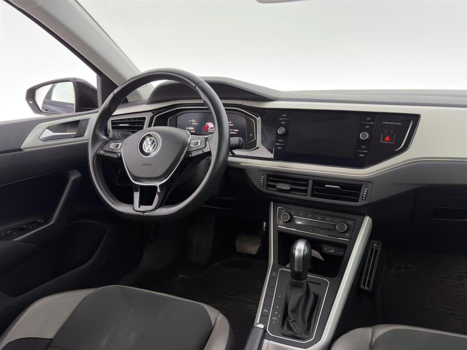 VOLKSWAGEN Polo 2020