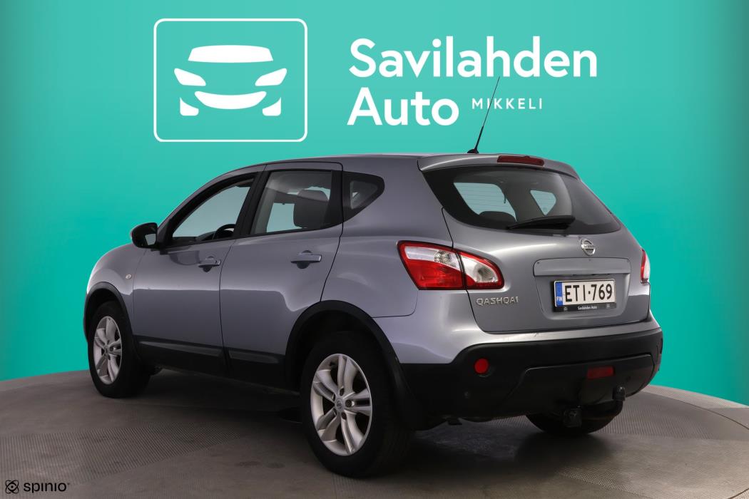 NISSAN Qashqai 2012