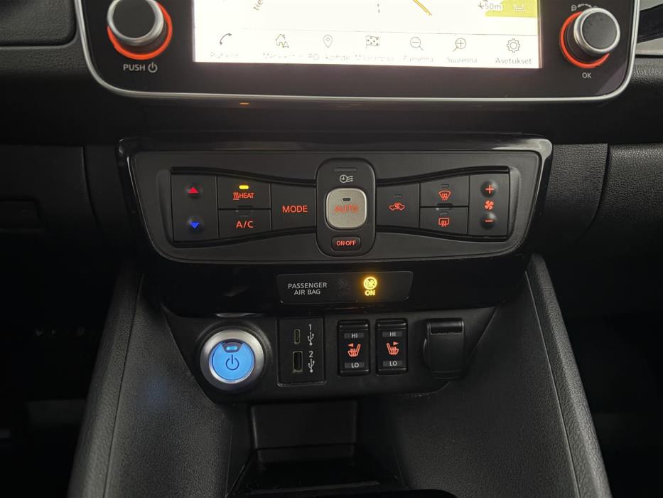 NISSAN Leaf 2021