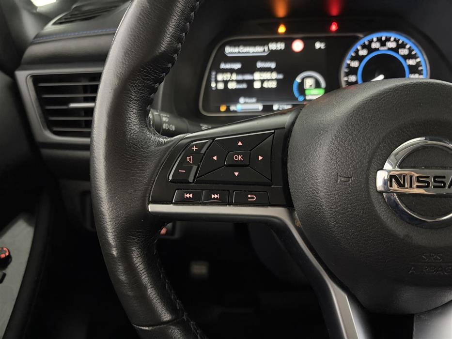 NISSAN Leaf 2021