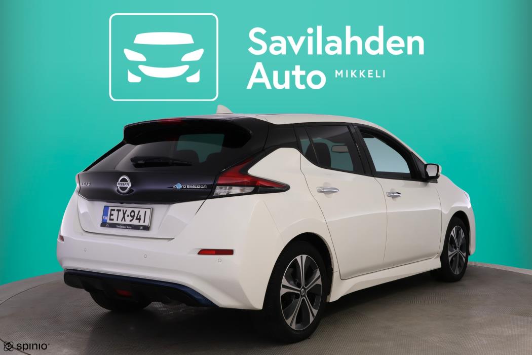 NISSAN Leaf 2021