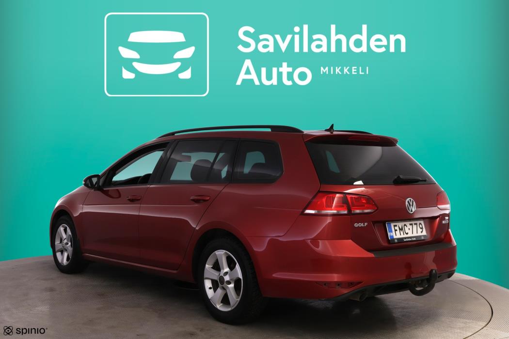VOLKSWAGEN Golf 2016