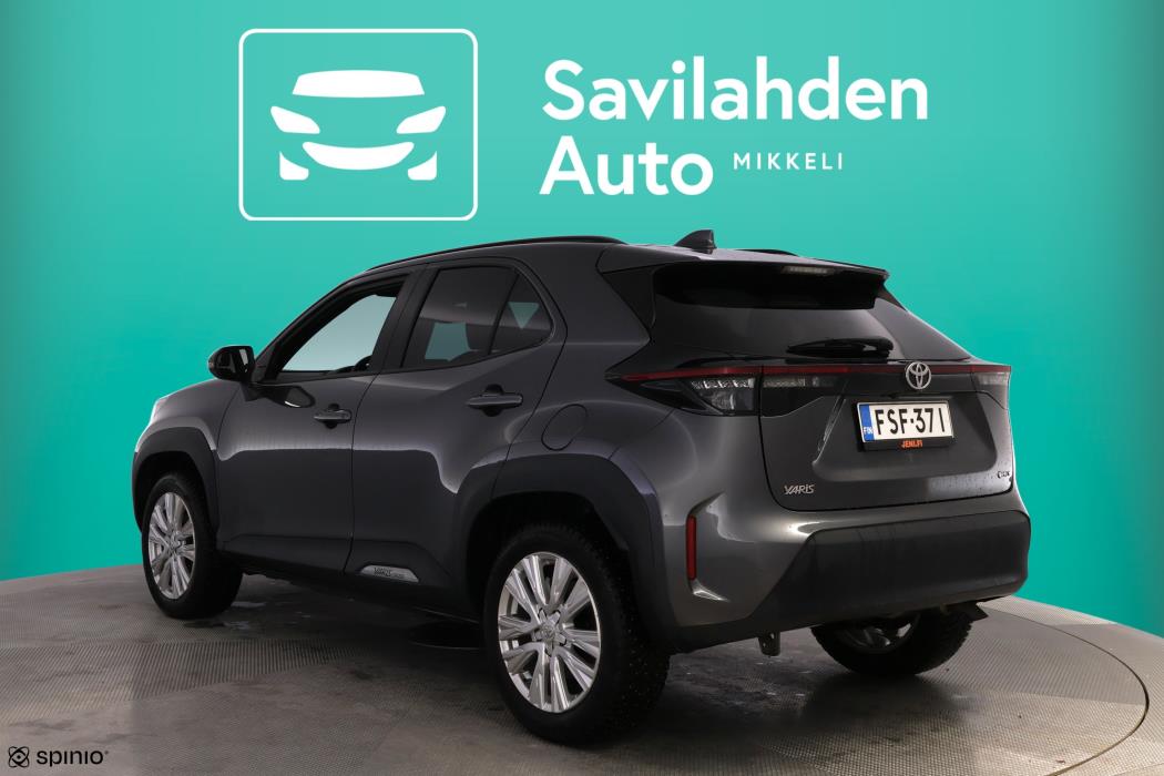 TOYOTA Yaris Cross 2024