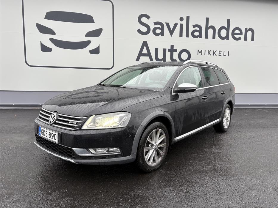 VOLKSWAGEN Passat 2013