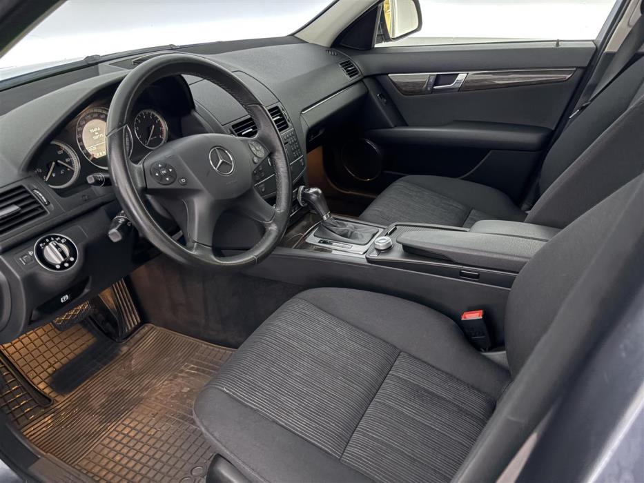 MERCEDES-BENZ C 2008