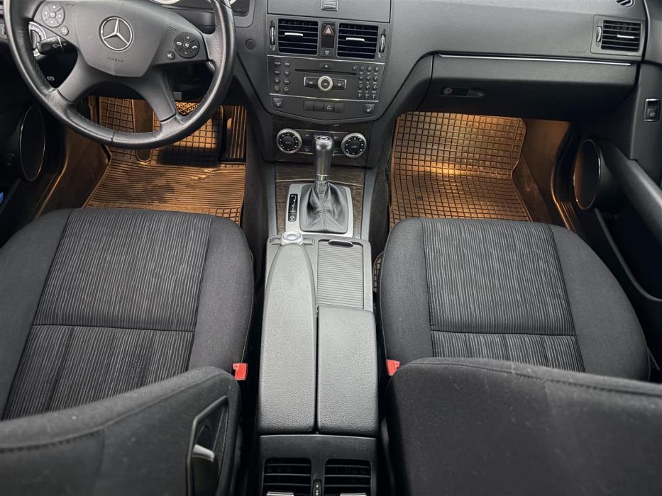 MERCEDES-BENZ C 2008