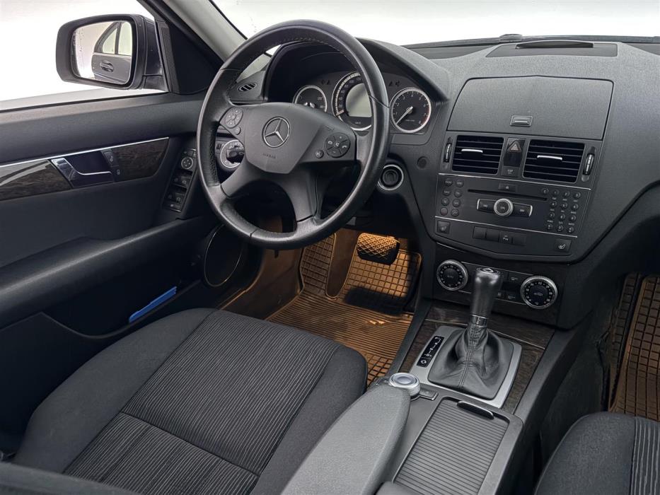 MERCEDES-BENZ C 2008