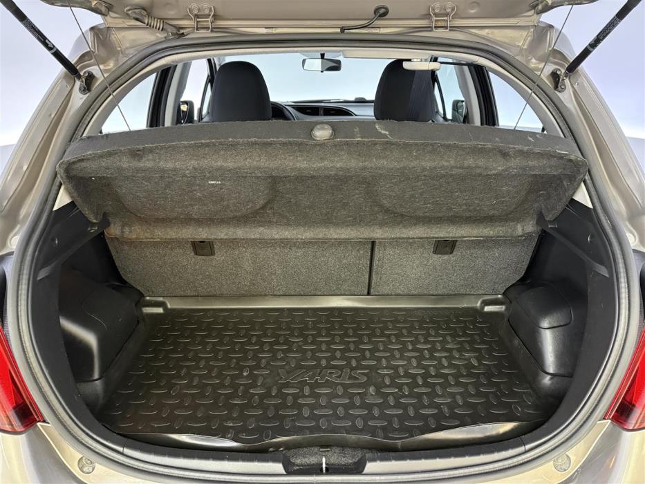 Toyota Yaris 2016
