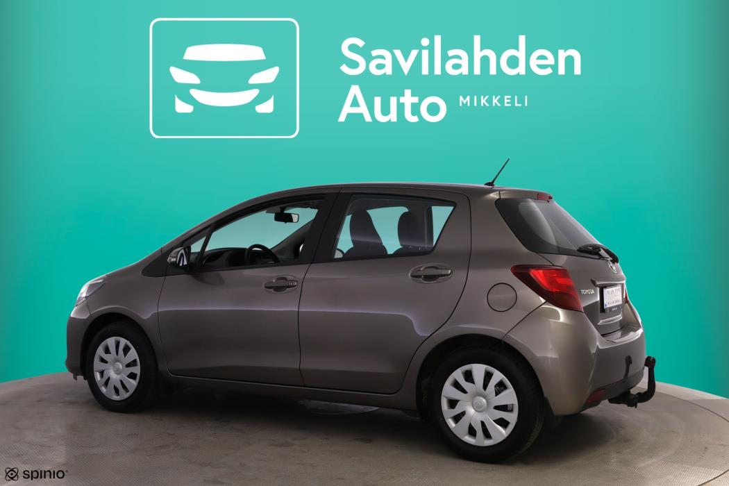 Toyota Yaris 2016