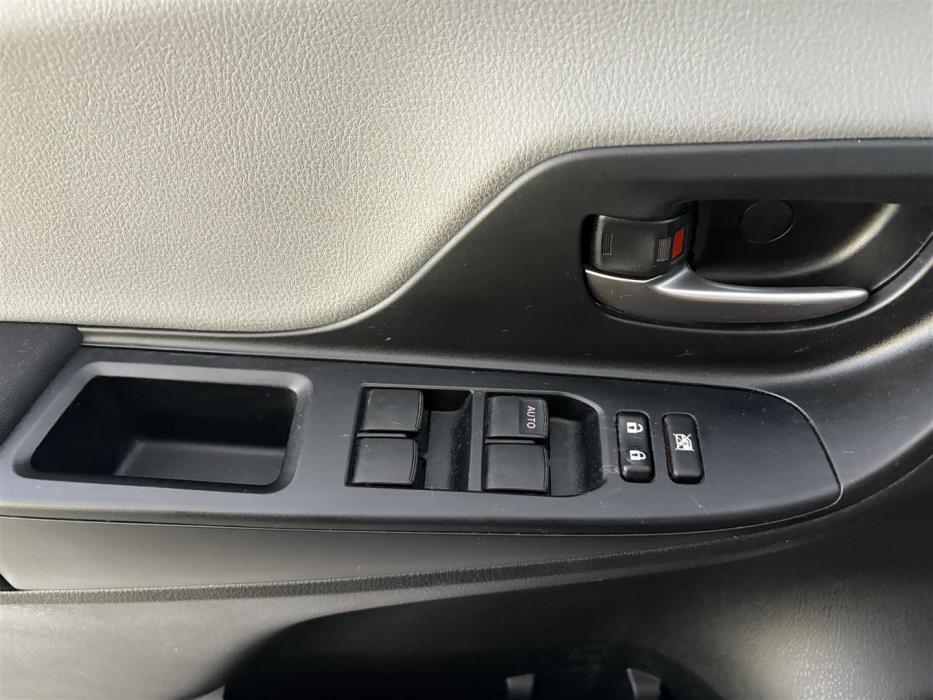 Toyota Yaris 2016