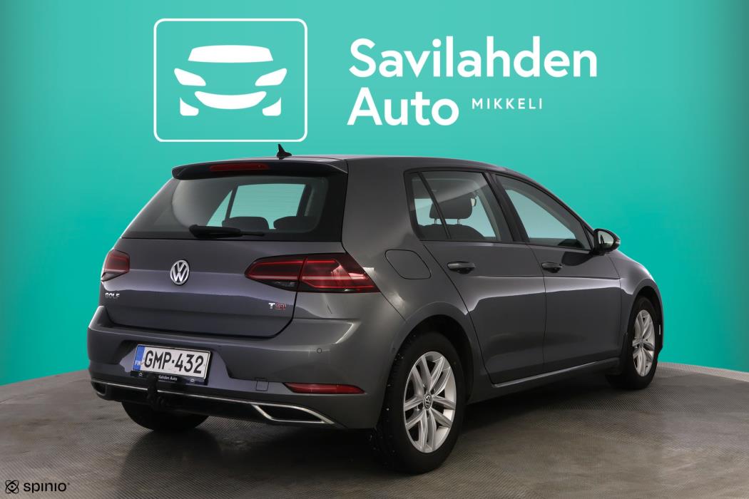 VOLKSWAGEN Golf 2017