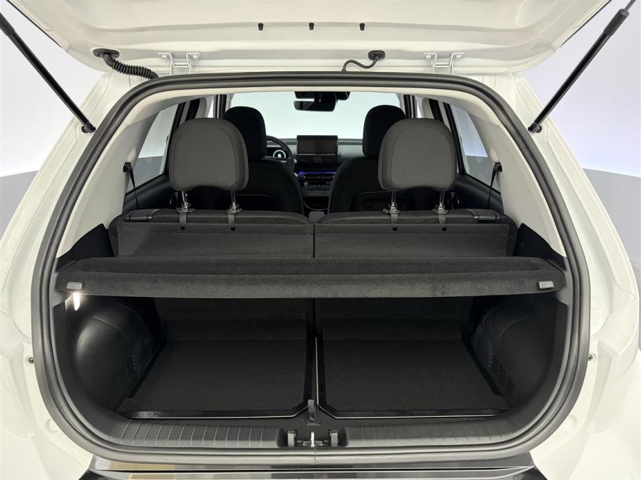 Hyundai INSTER 2026