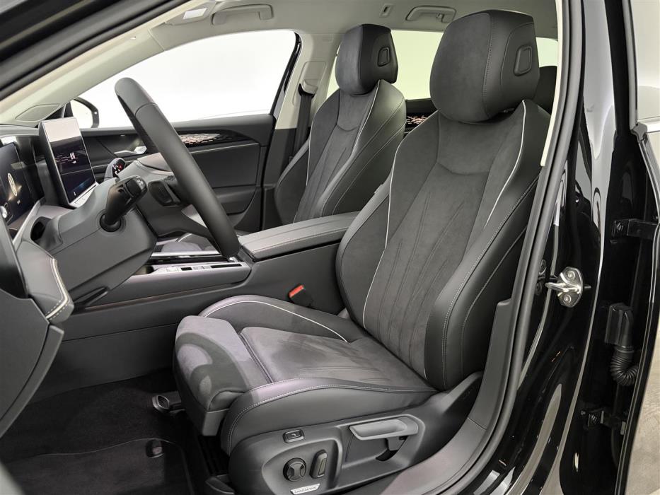 Volkswagen Passat 2025
