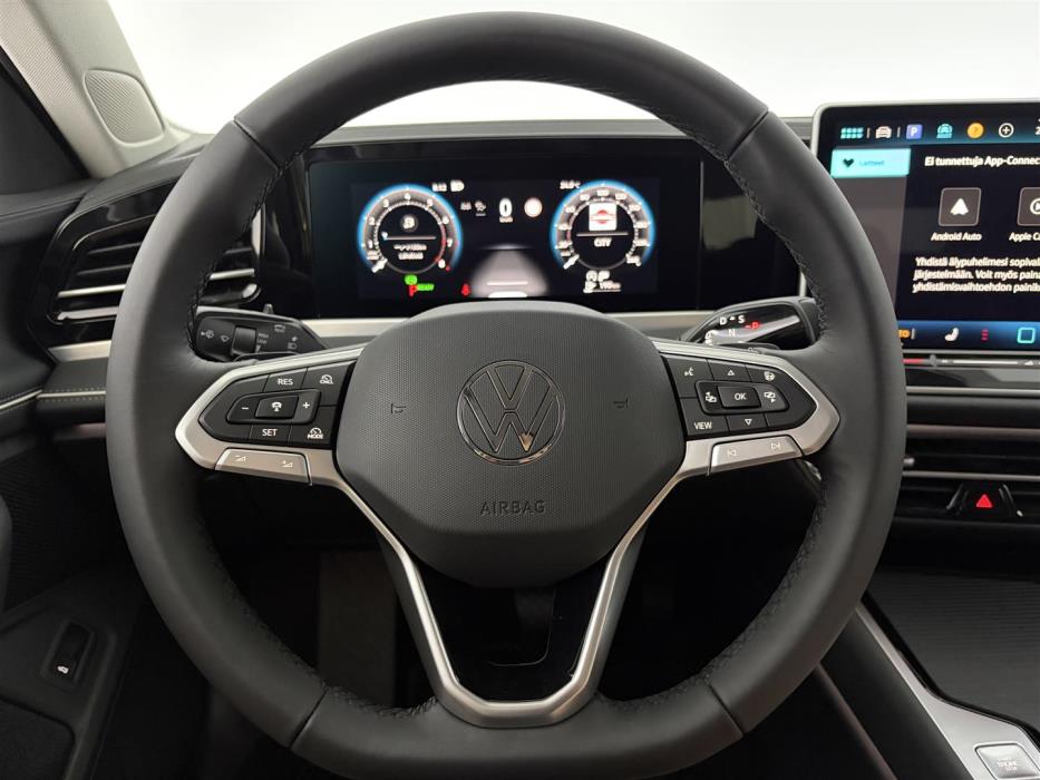 Volkswagen Passat 2025