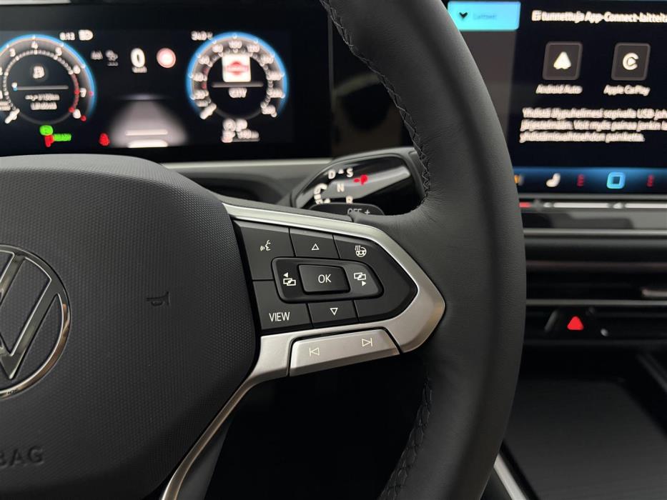 Volkswagen Passat 2025